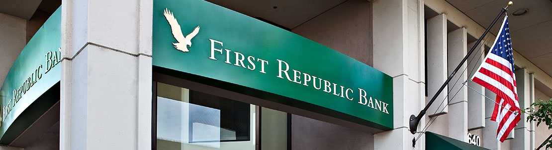Image of the exterior of a First Republic Bank Preferred Banking Office with American flag.